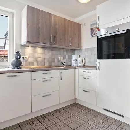 Haus Boddenkieker 1 Ruegen Moenchgut Апартаменты Kleinhagen